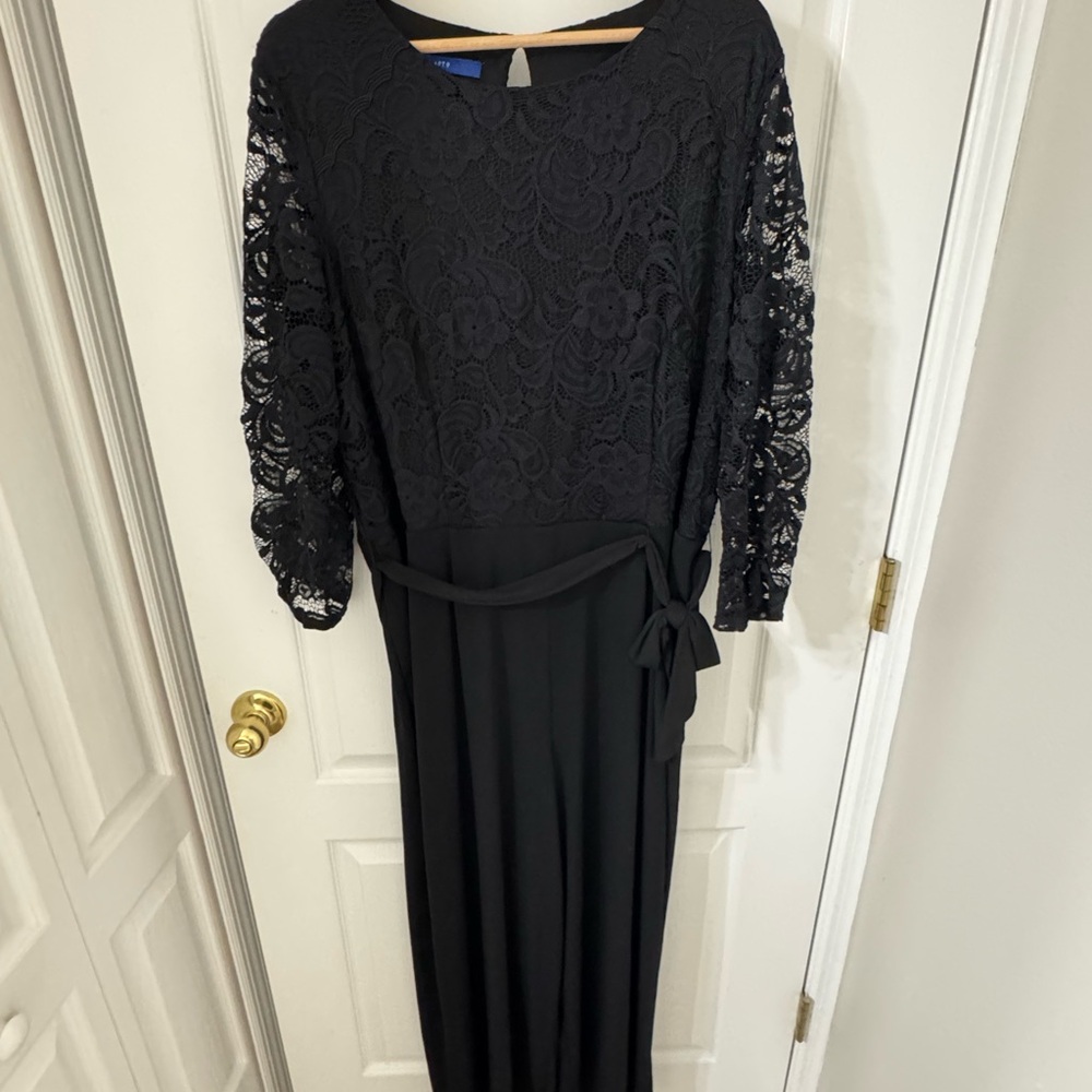 Elegant Black Lace Dress